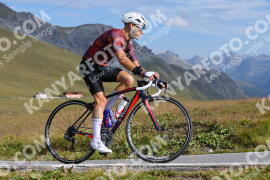 Photo #3919168 | 17-08-2023 09:35 | Passo Dello Stelvio - Peak BICYCLES
