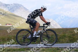 Photo #4073966 | 26-08-2023 11:00 | Passo Dello Stelvio - Peak BICYCLES