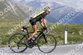 Photo #3237715 | 26-06-2023 11:10 | Passo Dello Stelvio - Peak BICYCLES