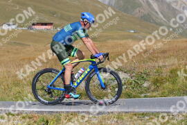Photo #2753197 | 26-08-2022 12:26 | Passo Dello Stelvio - Peak BICYCLES