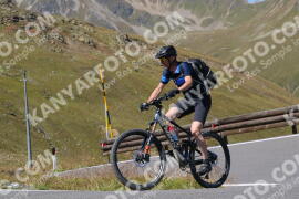 Photo #3959717 | 19-08-2023 11:34 | Passo Dello Stelvio - Peak BICYCLES
