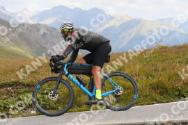 Photo #3931909 | 18-08-2023 10:48 | Passo Dello Stelvio - Peak BICYCLES
