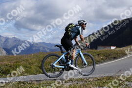 Foto #3782999 | 10-08-2023 09:49 | Passo Dello Stelvio - die Spitze BICYCLES