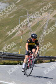 Photo #2670990 | 16-08-2022 13:14 | Passo Dello Stelvio - Peak BICYCLES