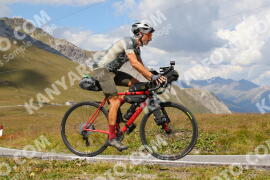 Foto #3914344 | 16-08-2023 13:32 | Passo Dello Stelvio - die Spitze BICYCLES