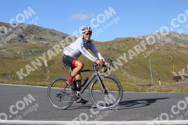 Photo #4033631 | 23-08-2023 09:42 | Passo Dello Stelvio - Peak BICYCLES