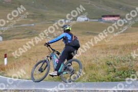 Photo #2752272 | 26-08-2022 11:53 | Passo Dello Stelvio - Peak BICYCLES