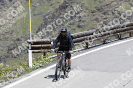 Photo #3537514 | 19-07-2023 13:12 | Passo Dello Stelvio - Peak BICYCLES