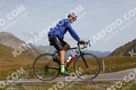 Photo #4135985 | 03-09-2023 11:14 | Passo Dello Stelvio - Peak BICYCLES
