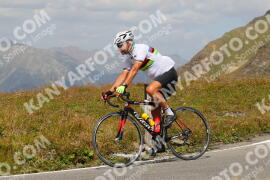 Photo #4037744 | 23-08-2023 13:56 | Passo Dello Stelvio - Peak BICYCLES