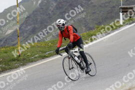 Photo #3257028 | 27-06-2023 12:28 | Passo Dello Stelvio - Peak BICYCLES