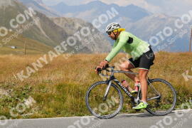 Foto #2681438 | 17-08-2022 14:37 | Passo Dello Stelvio - die Spitze BICYCLES