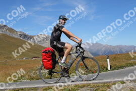 Foto #2734012 | 24-08-2022 14:04 | Passo Dello Stelvio - die Spitze BICYCLES