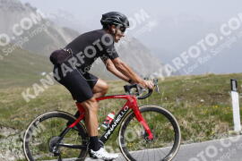 Photo #3184470 | 21-06-2023 10:47 | Passo Dello Stelvio - Peak BICYCLES