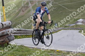 Photo #3310404 | 02-07-2023 10:12 | Passo Dello Stelvio - Peak BICYCLES