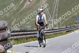 Photo #3509467 | 17-07-2023 10:07 | Passo Dello Stelvio - Peak BICYCLES
