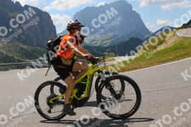 Photo #2501879 | 04-08-2022 14:10 | Gardena Pass BICYCLES