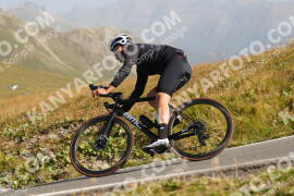 Foto #4045375 | 24-08-2023 09:42 | Passo Dello Stelvio - die Spitze BICYCLES