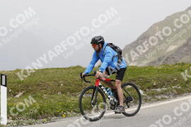 Photo #3186603 | 21-06-2023 13:33 | Passo Dello Stelvio - Peak BICYCLES