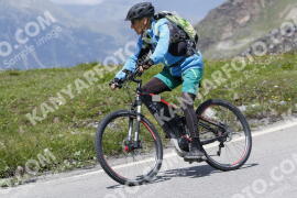 Photo #3351470 | 04-07-2023 14:39 | Passo Dello Stelvio - Peak BICYCLES