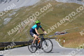 Photo #2671788 | 16-08-2022 13:47 | Passo Dello Stelvio - Peak BICYCLES