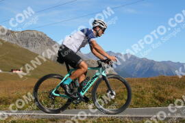 Photo #4154231 | 04-09-2023 10:26 | Passo Dello Stelvio - Peak BICYCLES