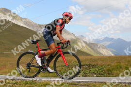 Photo #3933603 | 18-08-2023 11:41 | Passo Dello Stelvio - Peak BICYCLES