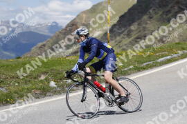 Photo #3209875 | 24-06-2023 13:49 | Passo Dello Stelvio - Peak BICYCLES