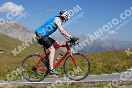 Photo #3981989 | 20-08-2023 11:31 | Passo Dello Stelvio - Peak BICYCLES