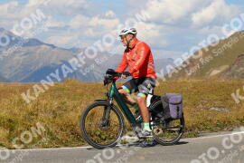 Foto #4254318 | 12-09-2023 14:20 | Passo Dello Stelvio - die Spitze BICYCLES