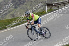 Photo #3253006 | 27-06-2023 12:08 | Passo Dello Stelvio - Peak BICYCLES