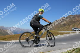 Foto #4199327 | 08-09-2023 14:10 | Passo Dello Stelvio - die Spitze BICYCLES