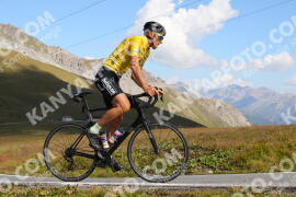 Foto #3910610 | 16-08-2023 10:44 | Passo Dello Stelvio - die Spitze BICYCLES
