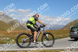 Photo #2670909 | 16-08-2022 13:12 | Passo Dello Stelvio - Peak BICYCLES