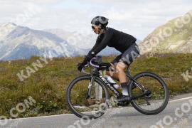 Photo #3793939 | 10-08-2023 15:01 | Passo Dello Stelvio - Peak BICYCLES