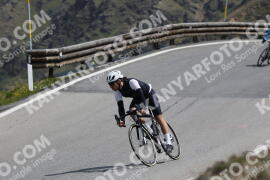 Photo #3123173 | 17-06-2023 11:29 | Passo Dello Stelvio - Peak BICYCLES