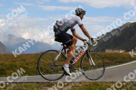 Foto #3872357 | 14-08-2023 09:54 | Passo Dello Stelvio - die Spitze BICYCLES