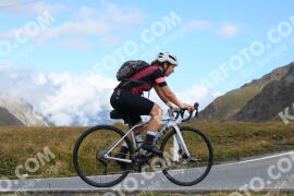 Photo #4296078 | 20-09-2023 11:00 | Passo Dello Stelvio - Peak BICYCLES