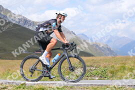 Photo #4083727 | 26-08-2023 14:22 | Passo Dello Stelvio - Peak BICYCLES