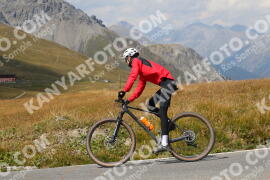 Foto #2681503 | 17-08-2022 14:43 | Passo Dello Stelvio - die Spitze BICYCLES