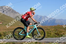 Photo #3979862 | 20-08-2023 09:43 | Passo Dello Stelvio - Peak BICYCLES