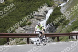 Photo #3190767 | 22-06-2023 10:44 | Passo Dello Stelvio - Waterfall curve BICYCLES