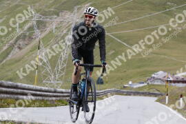 Foto #3723801 | 05-08-2023 15:05 | Passo Dello Stelvio - die Spitze BICYCLES