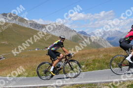 Foto #2671100 | 16-08-2022 13:16 | Passo Dello Stelvio - die Spitze BICYCLES
