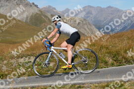 Photo #2732395 | 24-08-2022 13:19 | Passo Dello Stelvio - Peak BICYCLES