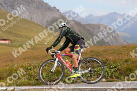Foto #3919331 | 17-08-2023 10:12 | Passo Dello Stelvio - die Spitze BICYCLES