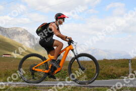 Photo #4037414 | 23-08-2023 13:34 | Passo Dello Stelvio - Peak BICYCLES