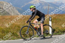Photo #2672801 | 16-08-2022 14:43 | Passo Dello Stelvio - Peak BICYCLES