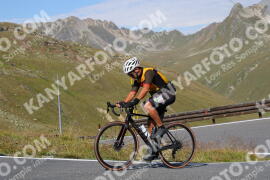 Photo #3894103 | 15-08-2023 10:03 | Passo Dello Stelvio - Peak BICYCLES