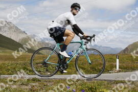 Foto #3695367 | 02-08-2023 11:37 | Passo Dello Stelvio - die Spitze BICYCLES